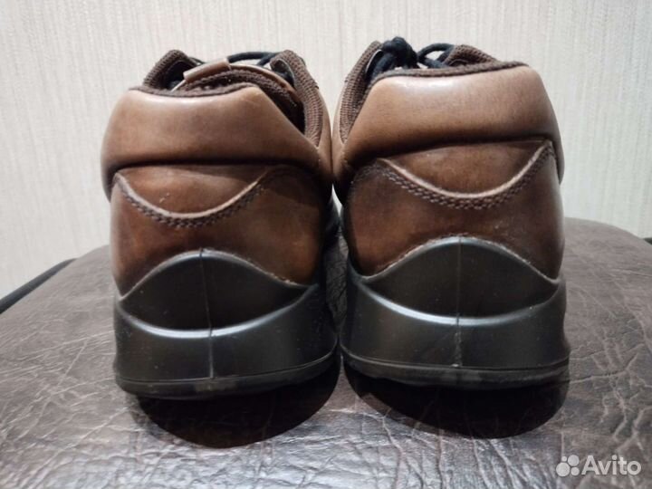 Кроссовки Ecco Aquet M 41p