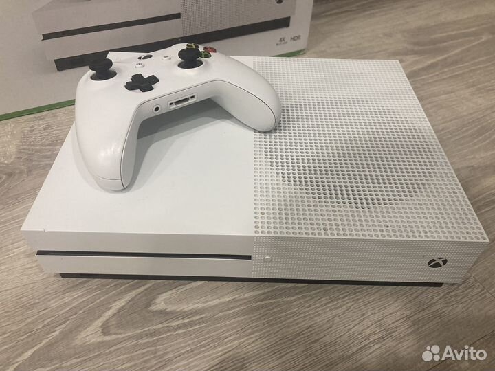 Xbox One s 1tb