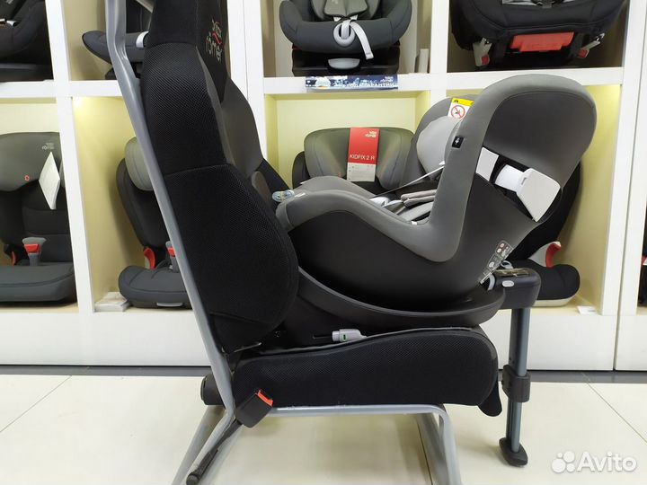 Автокресло Cybex Sirona M2 i-Size Manhattan Grey