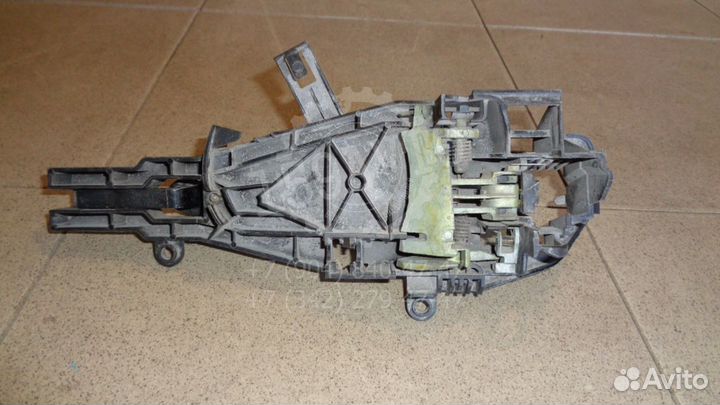 Ручка двери задней правая BMW 3-Series (E90/E91)