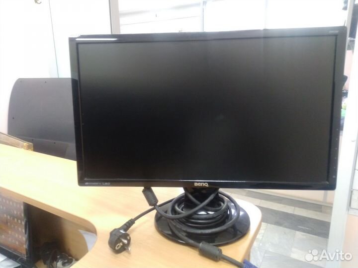 Монитор Philips 200v4l benq gw2260m