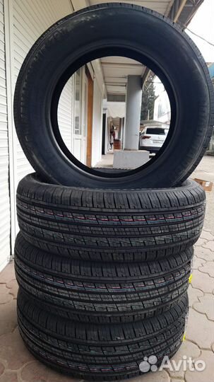 Roadmarch Primemarch H/T 79 215/60 R17 96H