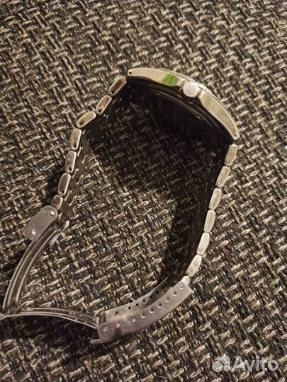 Omax кварцевые часы