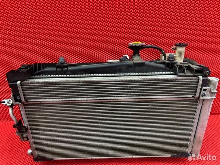 Кассета радиаторов Toyota Sienta NHP170 1NZ-2LM