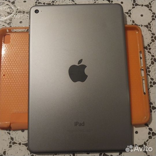 iPad mini 4 128gb
