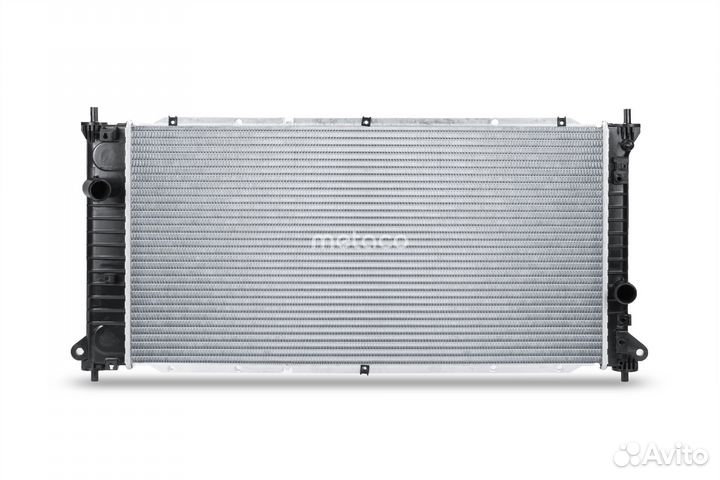 Радиатор охлаждения Ssang Yong Action New 2010
