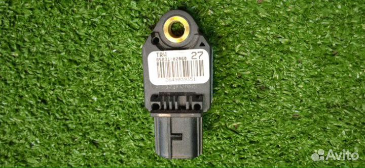 Датчик airbag Toyota Corolla E150 2006-2013