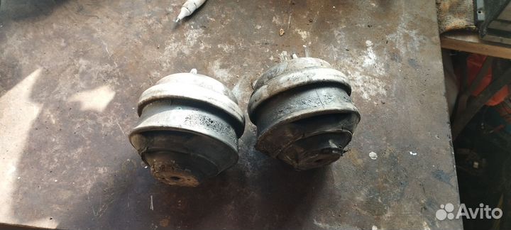 Подушки двигателя mercedes-benz w124 om601