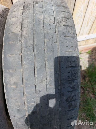 Continental ContiCrossContact LX 215/65 R16 98H