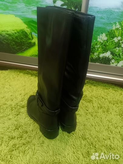 Продаю сапоги Pierre Cardin 36 размер