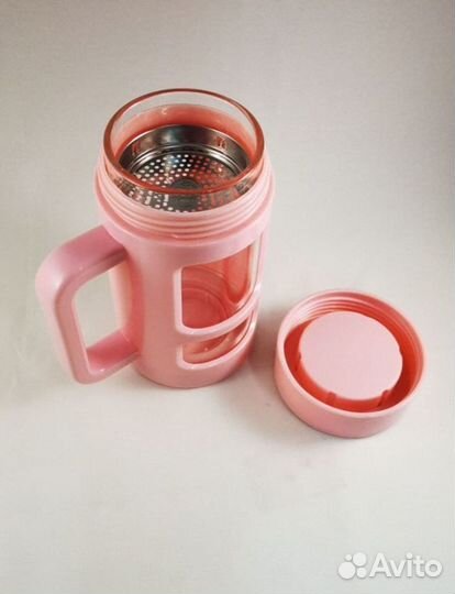 Кружка термо с ситечком и крышкой. Новая. 450 мл