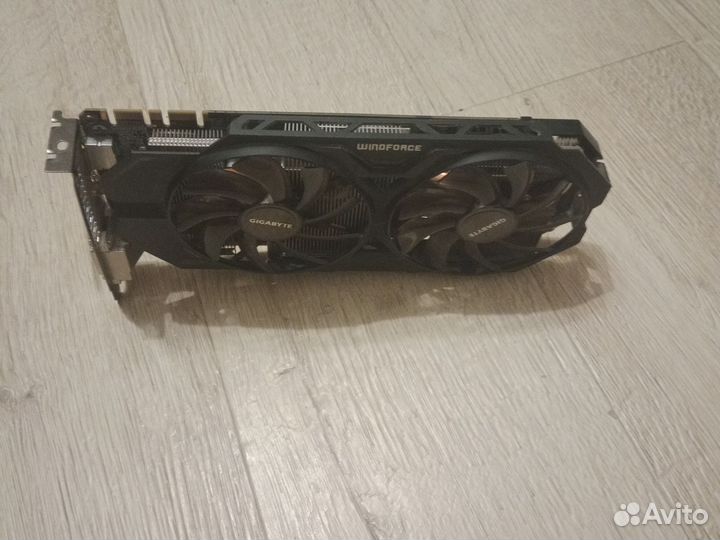 Видеокарта Nvidia GeForce GTX 760 gigabyte