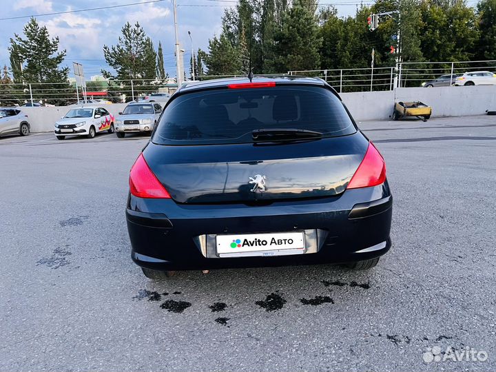 Peugeot 308 1.6 МТ, 2010, 138 000 км