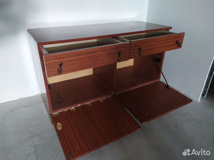 Тумба под телевизор бу