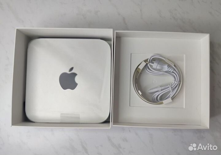 Apple Mac Mini (2010), озу 8гб, HDD 320гб