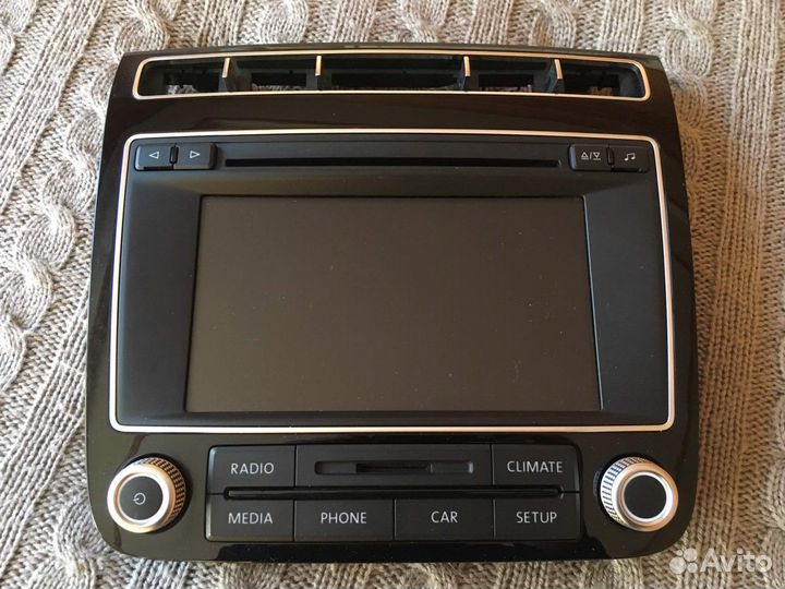 Магнитола Volkswagen Touareg