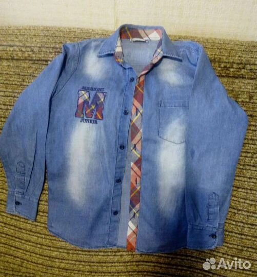 Джинсовая рубашка