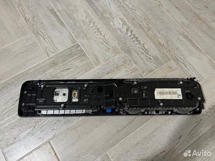 Панель приборов MB w213