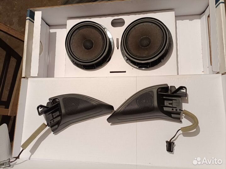 Штатная акустика volkswagen golf6