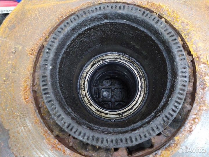 1812161 Ступица задняя