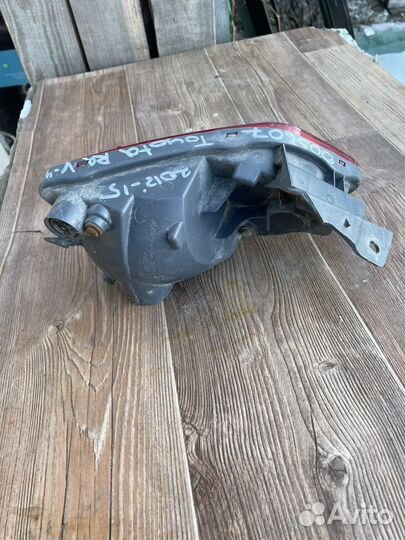 Фонарь заднего бампера правый Toyota RAV4 40 2012