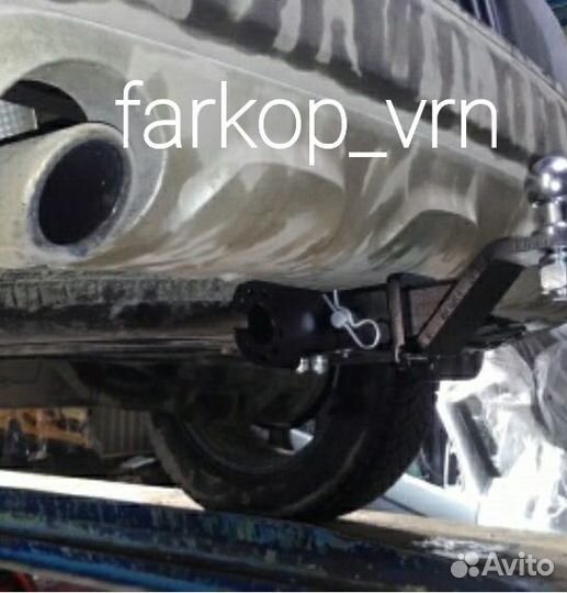 Фаркоп с шаром Е для Рено Достер