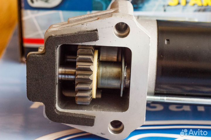 Стартер на форд транзит с 2000 по 2006 2.0, 2.4