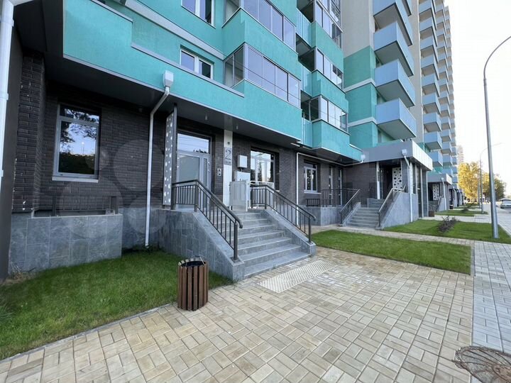 3-к. квартира, 81 м², 3/23 эт.