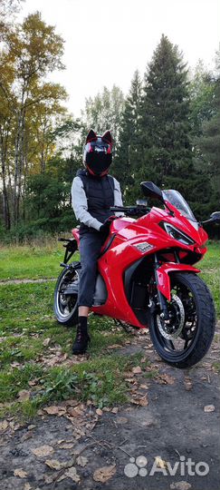 Электромотоцикл yamaha r3