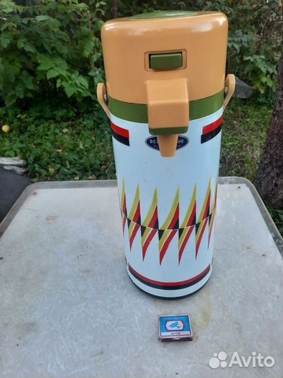 Термос с помпой -насосом