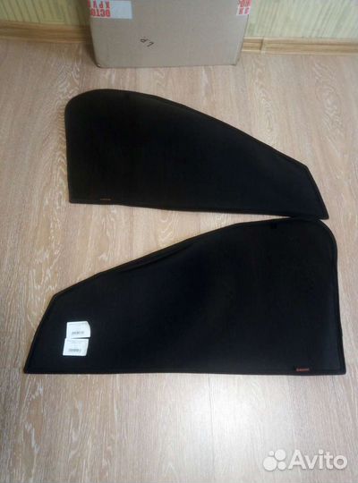 Продам каркасные шторки Renault Logan 2013 - н.вр