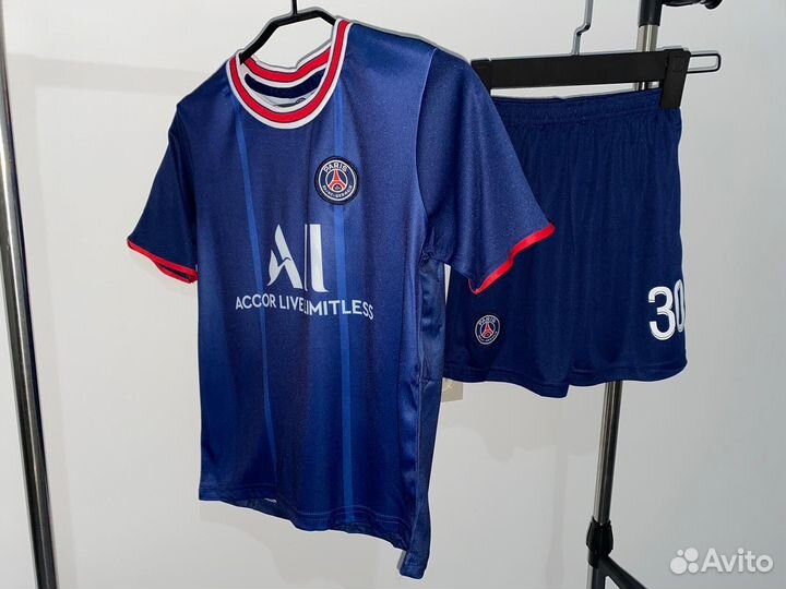 Футбольная форма