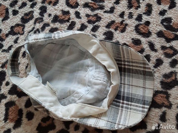 Панама и кепка