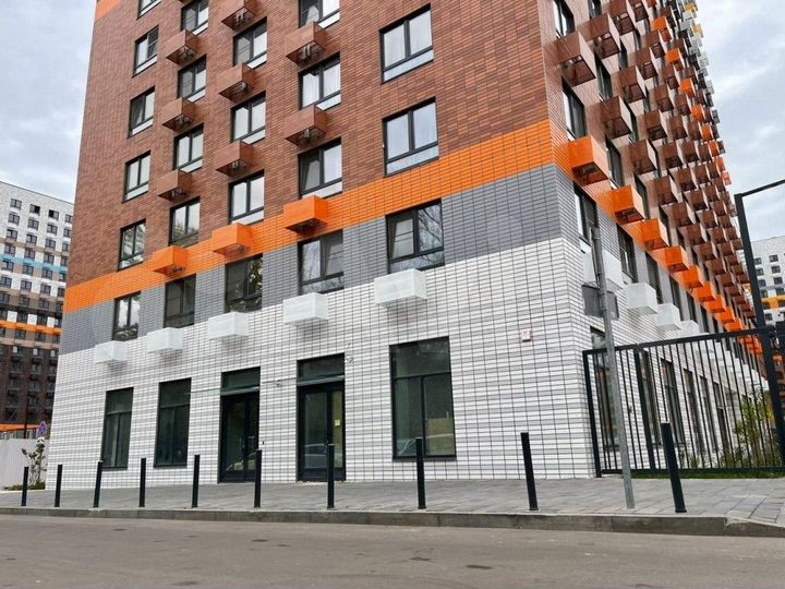 Сдам торговое помещение, 147.2 м²