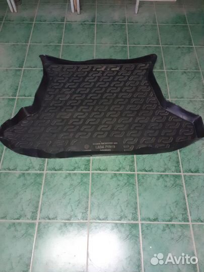 Коврик вбагажник