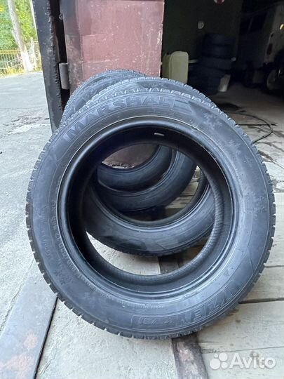 Marshal KW22 215/55 R17