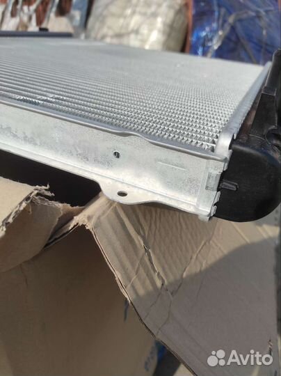 Радиатор охлаждения Hyundai Terracan 3,5