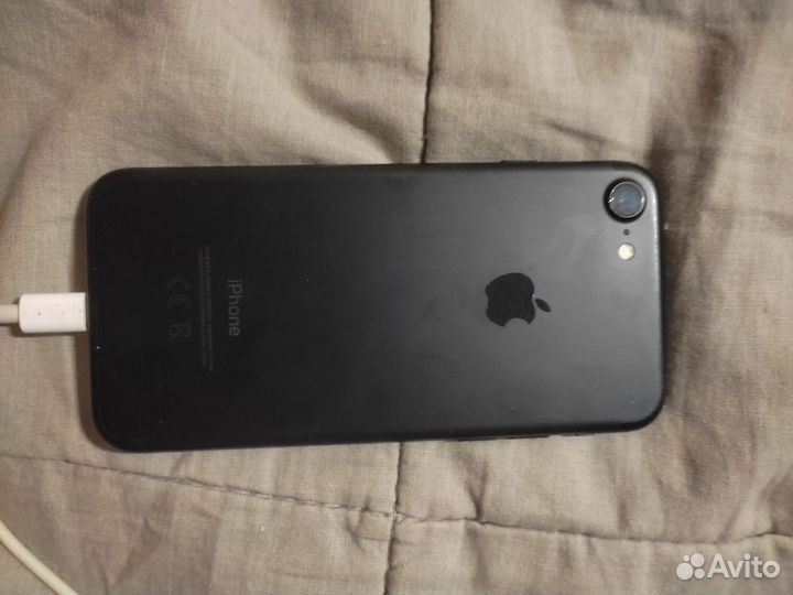 Телефон iPhone 7 128gb