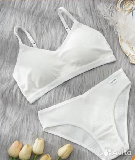 Комплект нижнего белья