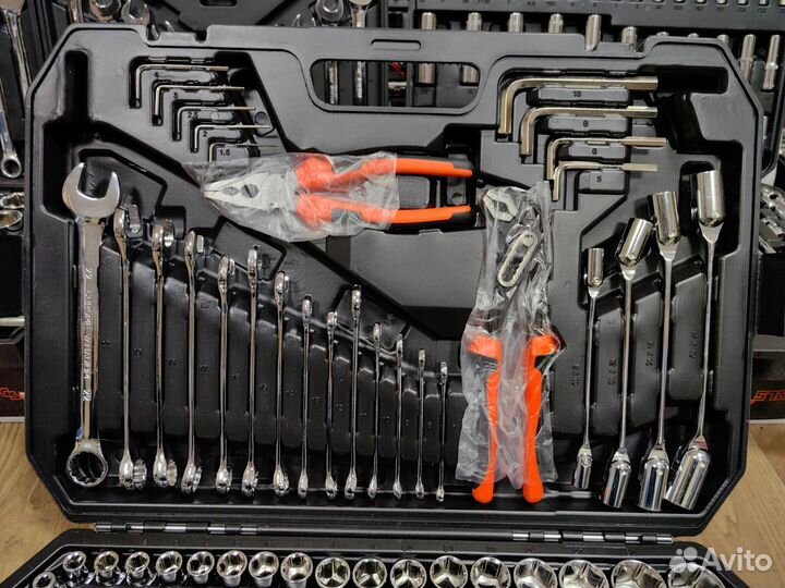 Набор инструментов 137 предметов