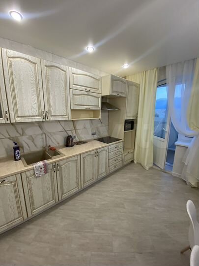 1-к. квартира, 45 м², 13/17 эт.