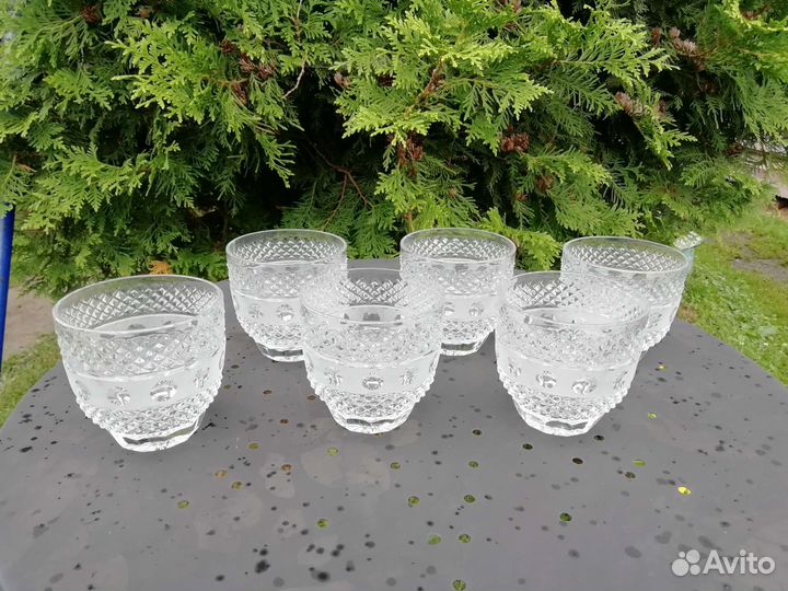 Хрустальные чажки, кружки