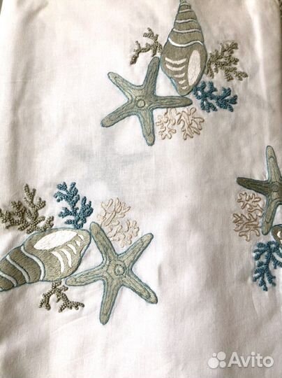 Скатерть Yves Delorme вышивка