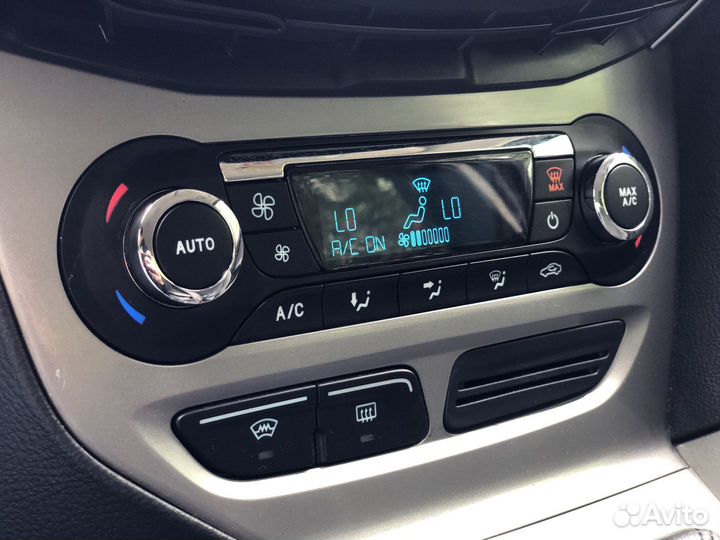 Ford Focus 1.6 МТ, 2012, 83 000 км