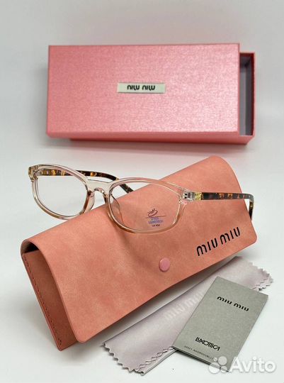 Солнцезащитные очки хамелеон miu miu