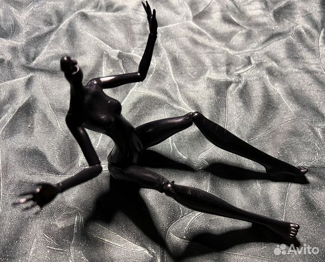 Тело монтр 12 шарниров