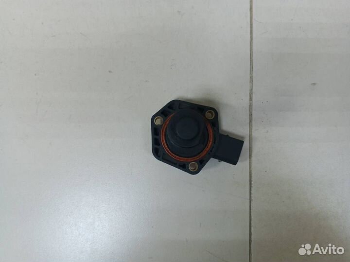 Датчик уровня масла Volvo S80 TS, TH, KV 1998-2006