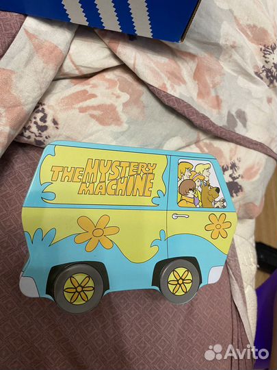 Автомобиль скуби ду с карточками