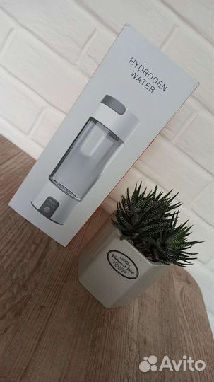 Бутылка для водородной воды. Практически новая