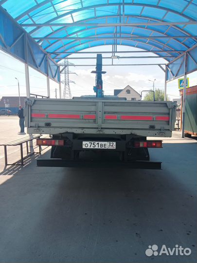 Isuzu NQR с КМУ, 2006